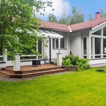 Polkurinne By Interhome * Saarijarvi